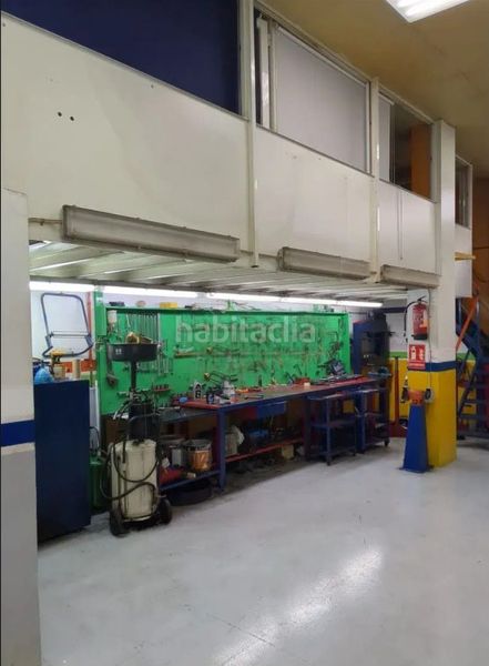Foto 0e5f4a75-7d0e-4ec4-8bff-ea5d2ad80668. Local comercial a Llevant Reus