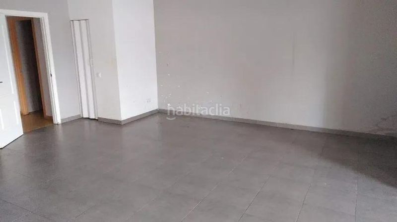 Foto 69bc6128-397b-46fd-8491-07696f64b1ef. Local comercial a Migjorn Reus