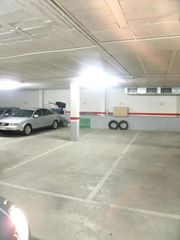 Car parking in Avinguda del Carrilet