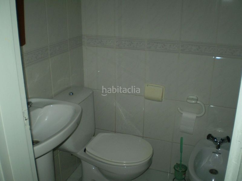 Foto b2a706a1-bbae-494c-ace6-e45b4a77cd70. Edificio  de varios pisos alquilados en Centre Reus
