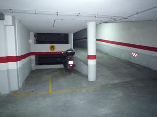 Miete Motorradparkplatz in Calle san sebastián 4. Plaza garaje moto calle san sebastián.