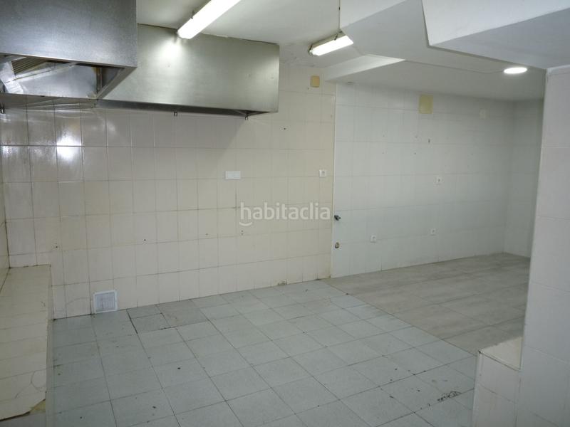 Foto 20f5a16d-3b51-4c48-9c76-d4a7042b280d. Lloguer local comercial a calle la roda 52 a El Pilar Albacete