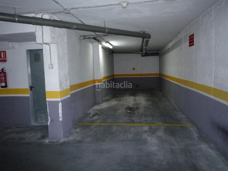 Foto 6e8b60f0-2f78-49af-89f4-15879a0694b1. Car parking in calle ángel 19 in Hospital Albacete