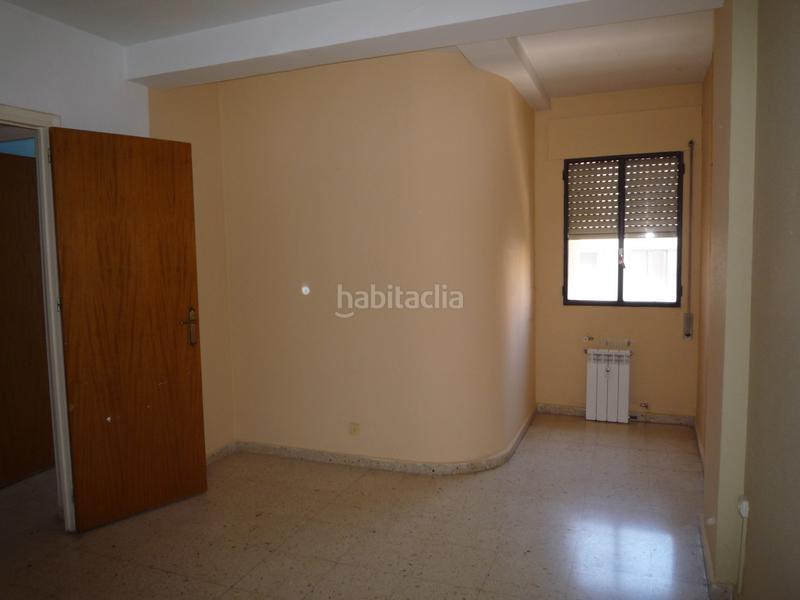 Foto 0c97f13a-bb5f-4f2b-bd29-983a9f2bf70b. Pis amb calefacció aparcament a Parque Sur Albacete