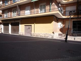Local commercial en Calle virgen de loreto 4. Local comercial en calle peatonal zona ensanchez