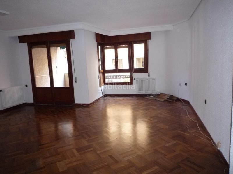 Foto 260178c8-5136-4171-8c36-834ef4c8a596. Flat with heating in Feria Albacete