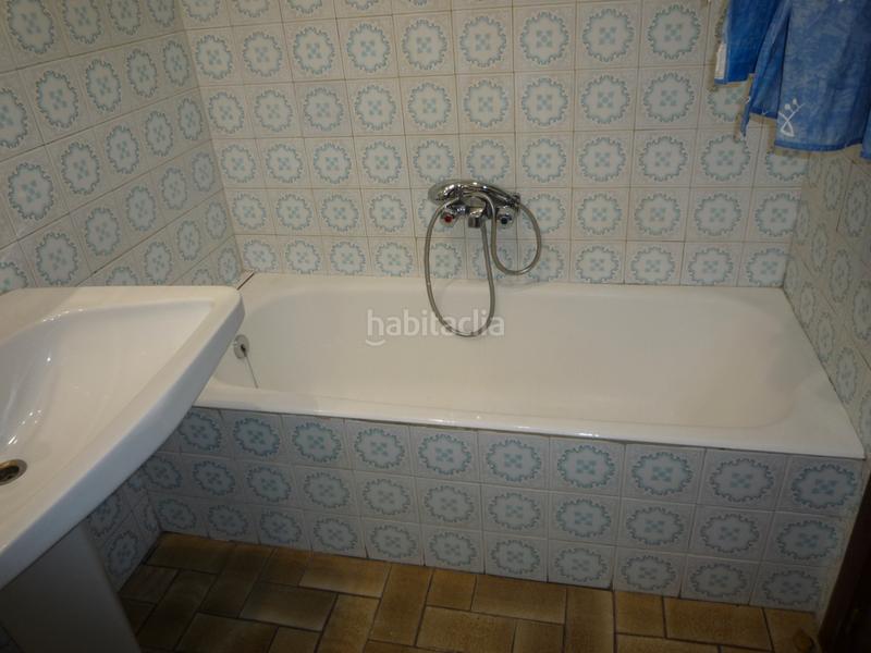 Foto b07546d2-4d86-4531-a7ef-cfc7eb4442f4. Flat with heating in Feria Albacete