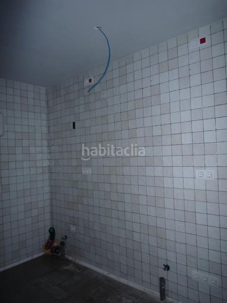 Foto 9f4467f6-31fb-4e5b-9ee9-50b18c36a97f. Lloguer local comercial a avenida de españa 43 a Albacete