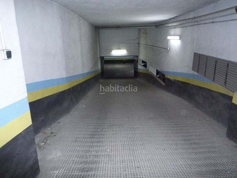 Foto 182c3578-a853-490f-a8d5-2bbb02cd8a60. Posto auto in calle ejército 4 in Parque Sur Albacete