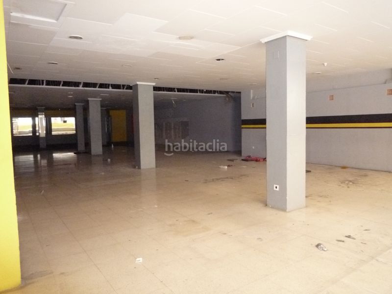 Foto 3540b2bc-48d6-4053-ad37-27b45a0bbf22. Local comercial a calle cristóbal pérez pastor 57 a Albacete