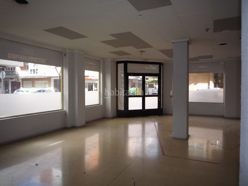 Foto 88e4e0d7-d4e7-4174-89e6-8286a368414e. Local comercial a calle cristóbal pérez pastor 57 a Albacete