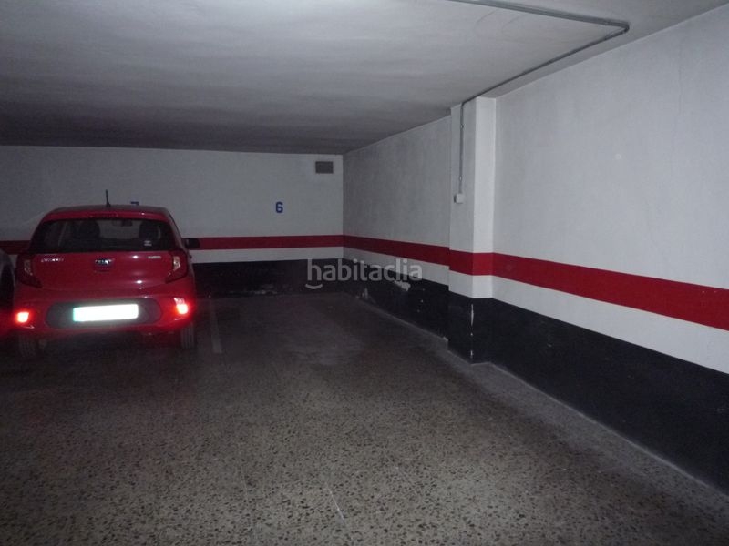 Foto b2a869e5-3c7a-4f79-a38e-32bfa503b3eb. Parking voiture dans calle octavio cuartero 12 dans Albacete