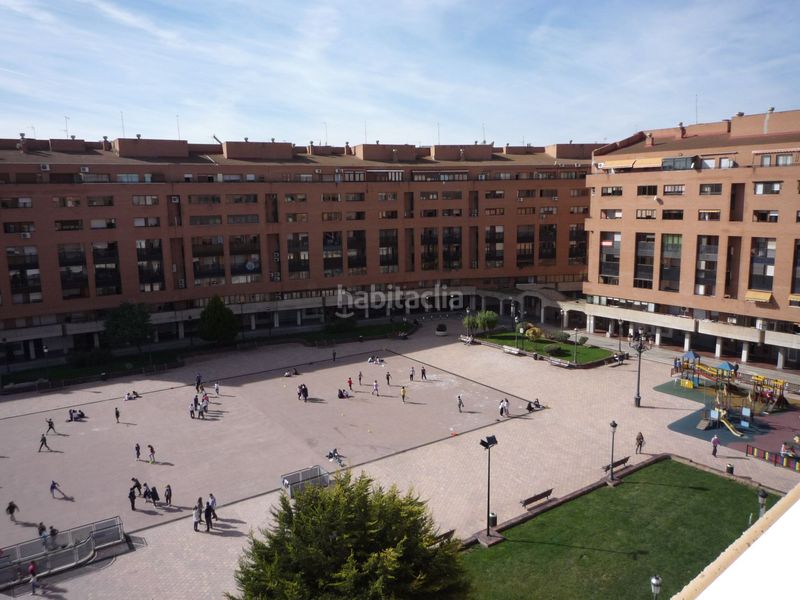 Foto ed6e67e8-3b9b-469f-9f41-340d6df59600. Rent apartment with heating in Centro Albacete