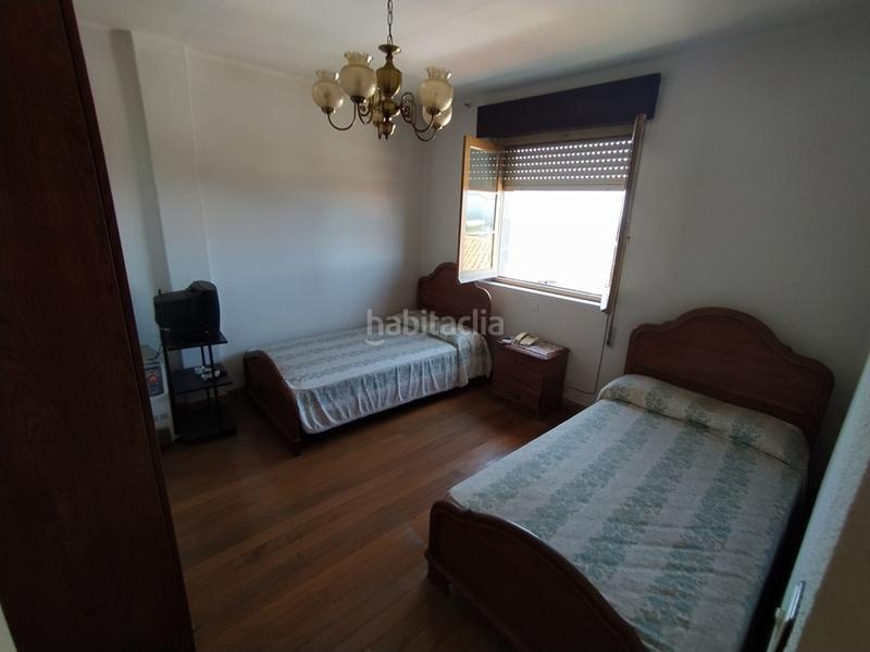 Foto 4329fe72-b3cc-42e1-97c9-95656b72e562. Casa  rural y cuadra independiente panera con finca, en un pueblo precioso en el concejo , asturias. con unas vistas impr en Illas