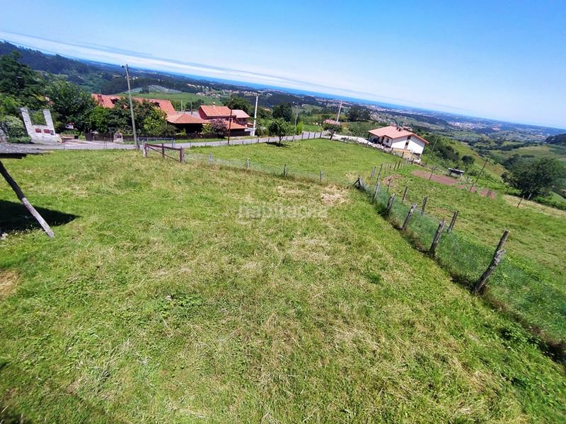 Foto ee85a390-7526-45eb-a8a7-9693c5c46fac. Casa  rural y cuadra independiente panera con finca, en un pueblo precioso en el concejo , asturias. con unas vistas impr en Illas
