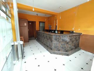 Local Comercial en Versalles. Venta. local comercial, 28mts. buena zona. al lado del parque. a