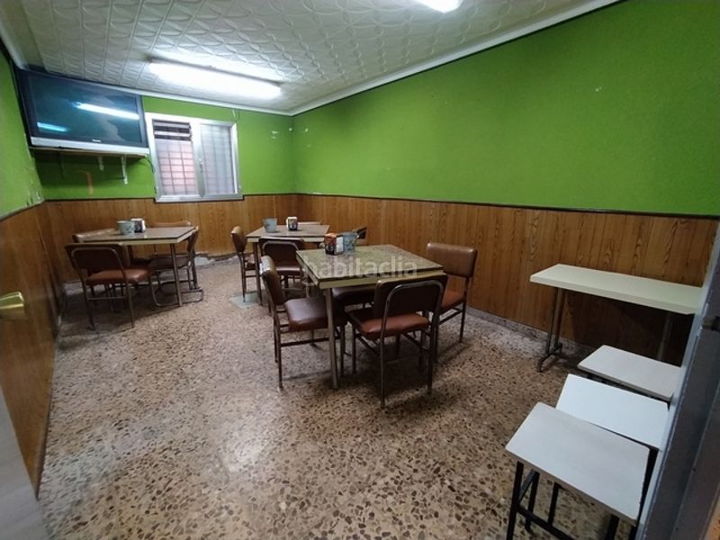 Foto 5b05c041-4e9a-4669-8fc2-1f5bd59b6f44. Local comercial a Versalles Avilés