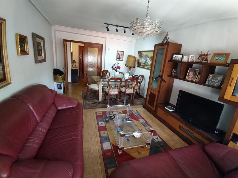 Foto f2c302a3-a78f-4612-800a-8ecf9243db3f. Appartement avec chauffage parking dans Centro Avilés