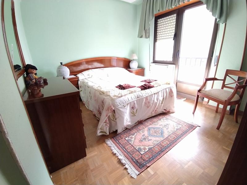 Foto 79bdccad-bc8f-4e32-a1b2-4745d4dd3a17. Flat with heating in Versalles Avilés