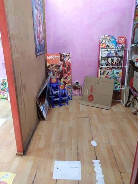 Foto a1293b95-5a13-4928-9829-61390ab9537b. Local comercial a Versalles Avilés