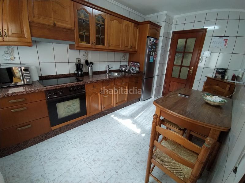 Foto bf05bdb6-a973-4530-8409-ce084781974d. Flat with heating parking in Versalles Avilés