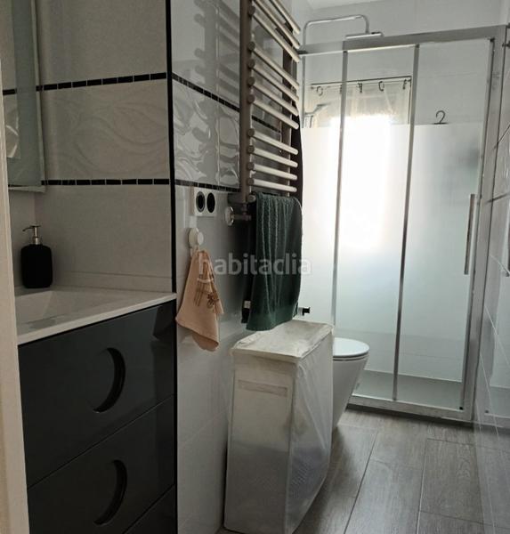 Foto 6576197e-34ed-4f42-9c74-28d2461e5099. Etagenwohnung mit heizung in Versalles Avilés