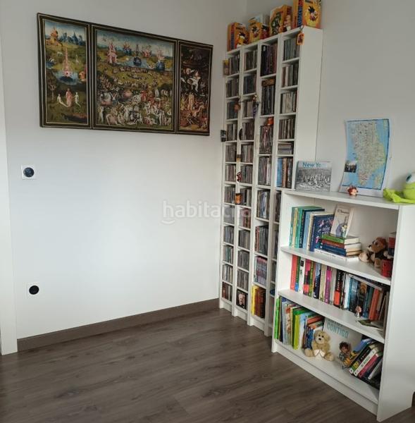 Foto 6d22a2cb-6b16-4291-a423-bebc5f116470. Etagenwohnung mit heizung in Versalles Avilés