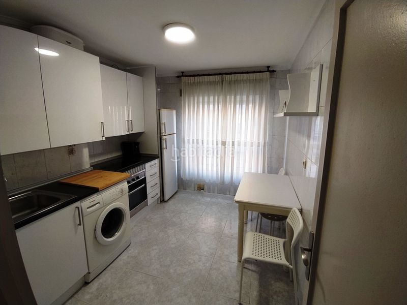 Foto 9d635897-6629-48dd-b358-a88ca693c53d. Lloguer pis a Centro Avilés