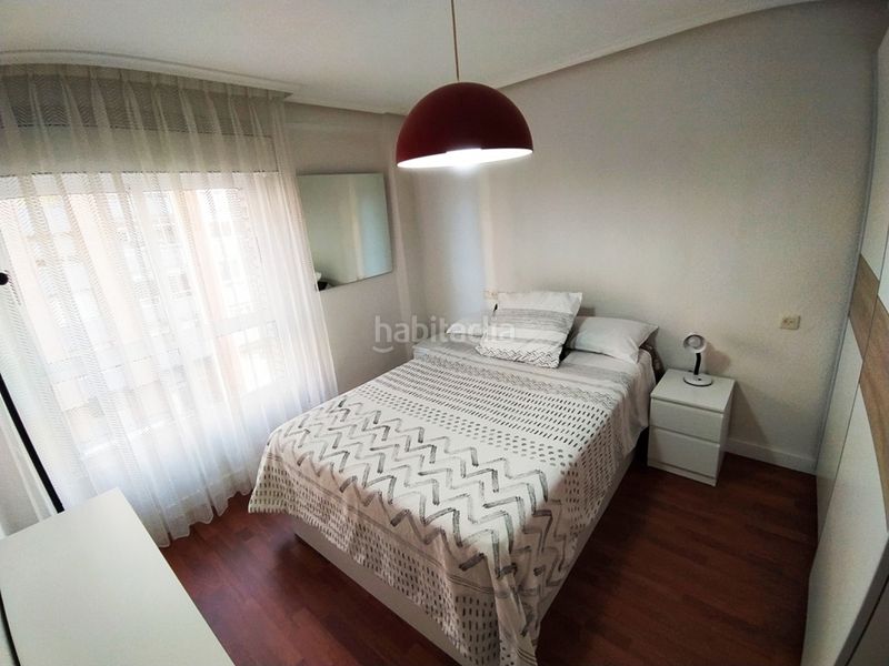 Foto bb6830d9-fc6e-4c7f-8efa-0067994b048c. Lloguer pis a Centro Avilés