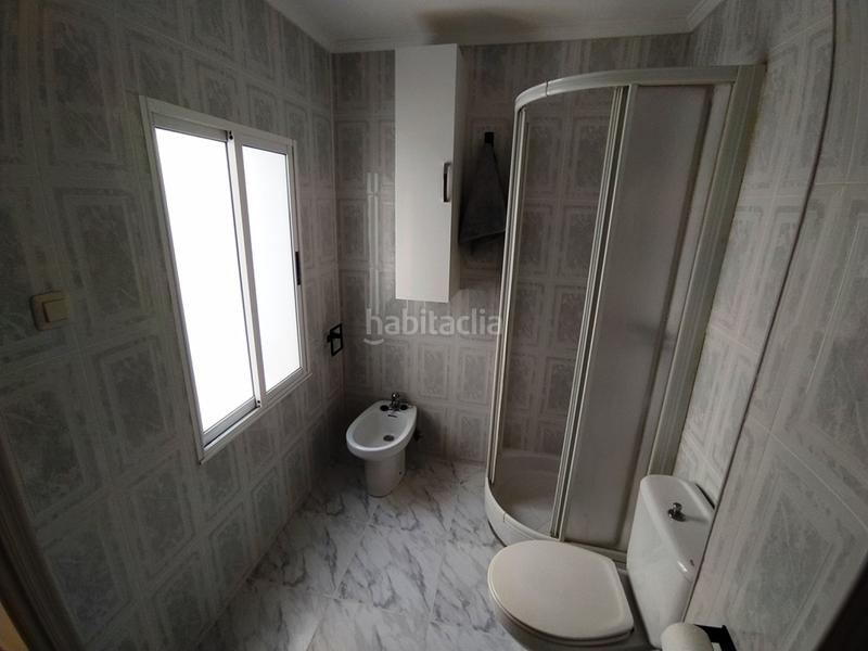 Foto dbeb494b-e5e4-4e9a-87c9-87630aba10f6. Rent flat in Centro Avilés