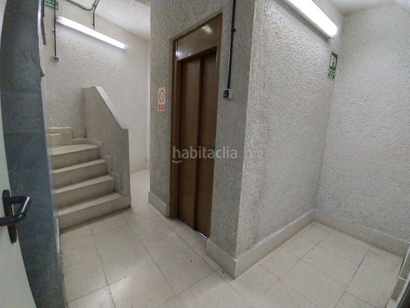 Foto 2e02d1ec-6587-429c-9901-b56395fa3c16. Posto auto in La Magdalena Avilés