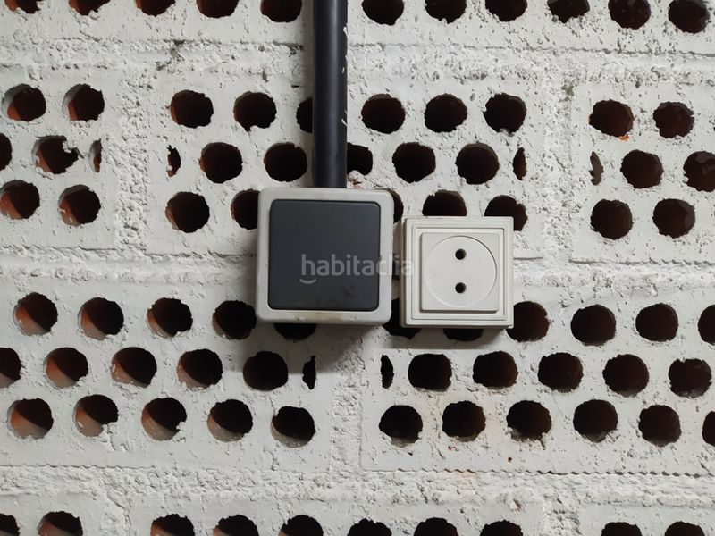 Foto a77d2000-15f7-4af5-853d-563e91e65432. Posto auto in La Magdalena Avilés