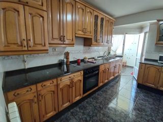 Location Appartement à Centro. Alquiler.  piso en la zona de palacio valdés. 3 dormitorios, sal