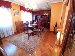 Etagenwohnung en Versalles. Venta. piso en la texera. 2� planta. 3 dormitorios, sal�n, cocin