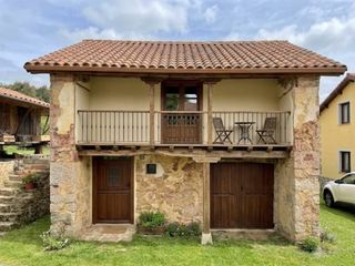 Haus en Pillarno. Venta. casa de 2 plantas.