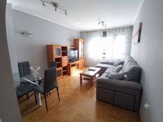 Pis en Versalles. Venta. piso en la zona de puerta de la villa. construcci�n 2003.
