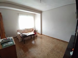 Pis en Versalles. Venta. piso en versalles con ascensor. 5� planta. 70 mts. 3 dorm
