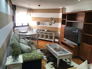 Appartamento in Corvera de Asturias. Venta ref. 50138. piso amueblado. las vegas. ascensor.
