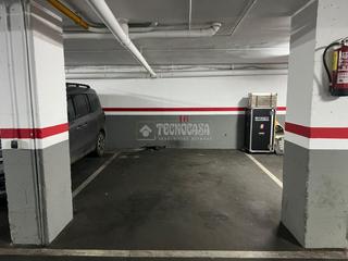 Aparcament cotxe  Av. de la mare de du de montserrat. Boxplaza de garaje en venta en barcelona