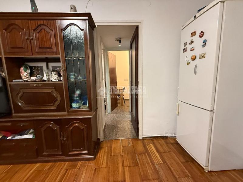 Foto 962907c2-c0a6-473b-bee5-912dfb8513d3. Piso  en venta en Baix Guinardó Barcelona