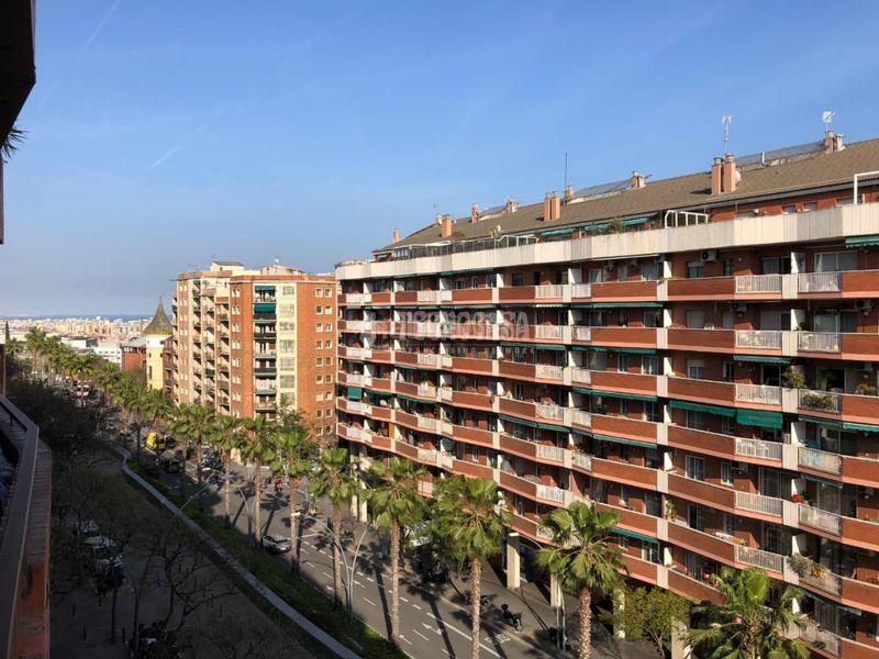 Foto 65813b58-d7d2-4f51-b1f3-078a6aea32ec. Piso  en venta en Baix Guinardó Barcelona