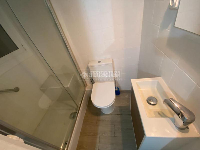 Foto 04dc9bd9-3625-4e01-b2ab-a74d40fd852b. Piso  en venta en Can Baró Barcelona