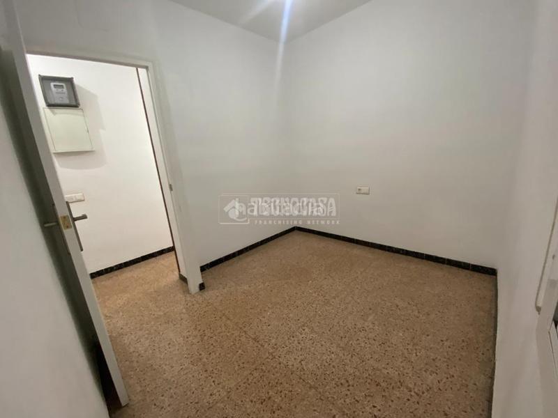 Foto 13f31212-54dc-4c3d-925d-998473dfc1f0. Piso  en venta en Can Baró Barcelona