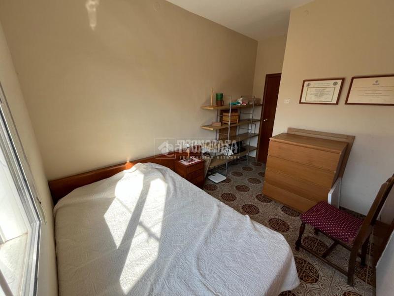 Foto eb60983a-a94b-416f-b726-04404f968a32. Ático  en venta en Baix Guinardó Barcelona