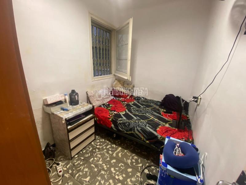 Foto 0d4112a7-6930-487e-88f8-b1d526a0f8e9. Piso  en venta en Baix Guinardó Barcelona