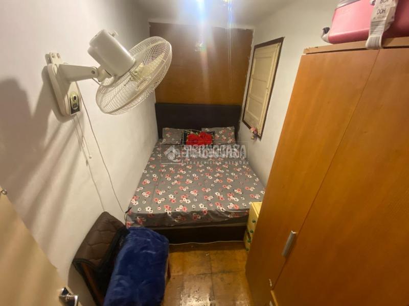 Foto eea58f13-0059-440e-b651-70f62325af46. Piso  en venta en Baix Guinardó Barcelona