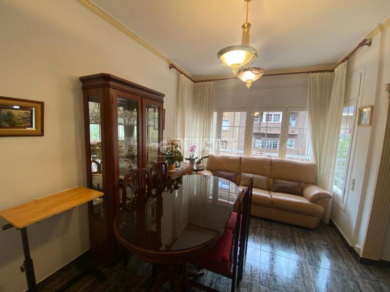 Foto 3a8ed878-98fb-45af-be72-bad16e73df7e. Piso  en venta en Baix Guinardó Barcelona