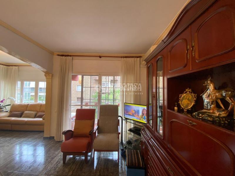 Foto 658d3fe8-cf48-438c-a335-0a7fd7cfb33e. Piso  en venta en Baix Guinardó Barcelona