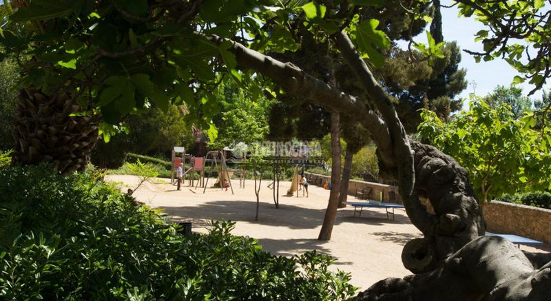 Foto 20745de1-fce4-4352-8a26-261633074ab1. Pis a Can Baró Barcelona