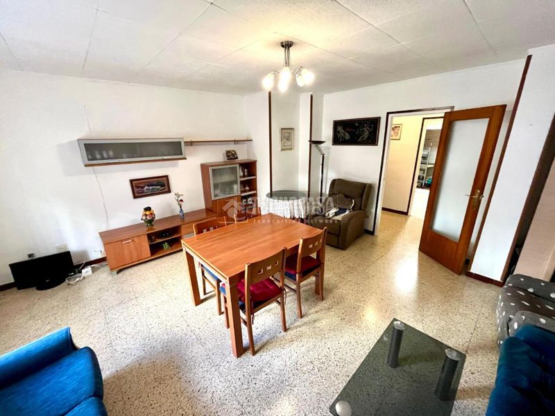 Foto 6b9c188d-f08c-41e5-bc78-80d1721d8d26. Pis a Can Baró Barcelona